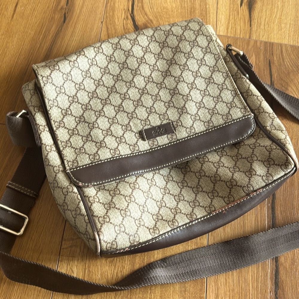 Gucci bag